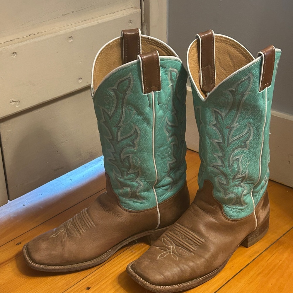 Justin Bent Rail Square toe leather Cowboy Boots